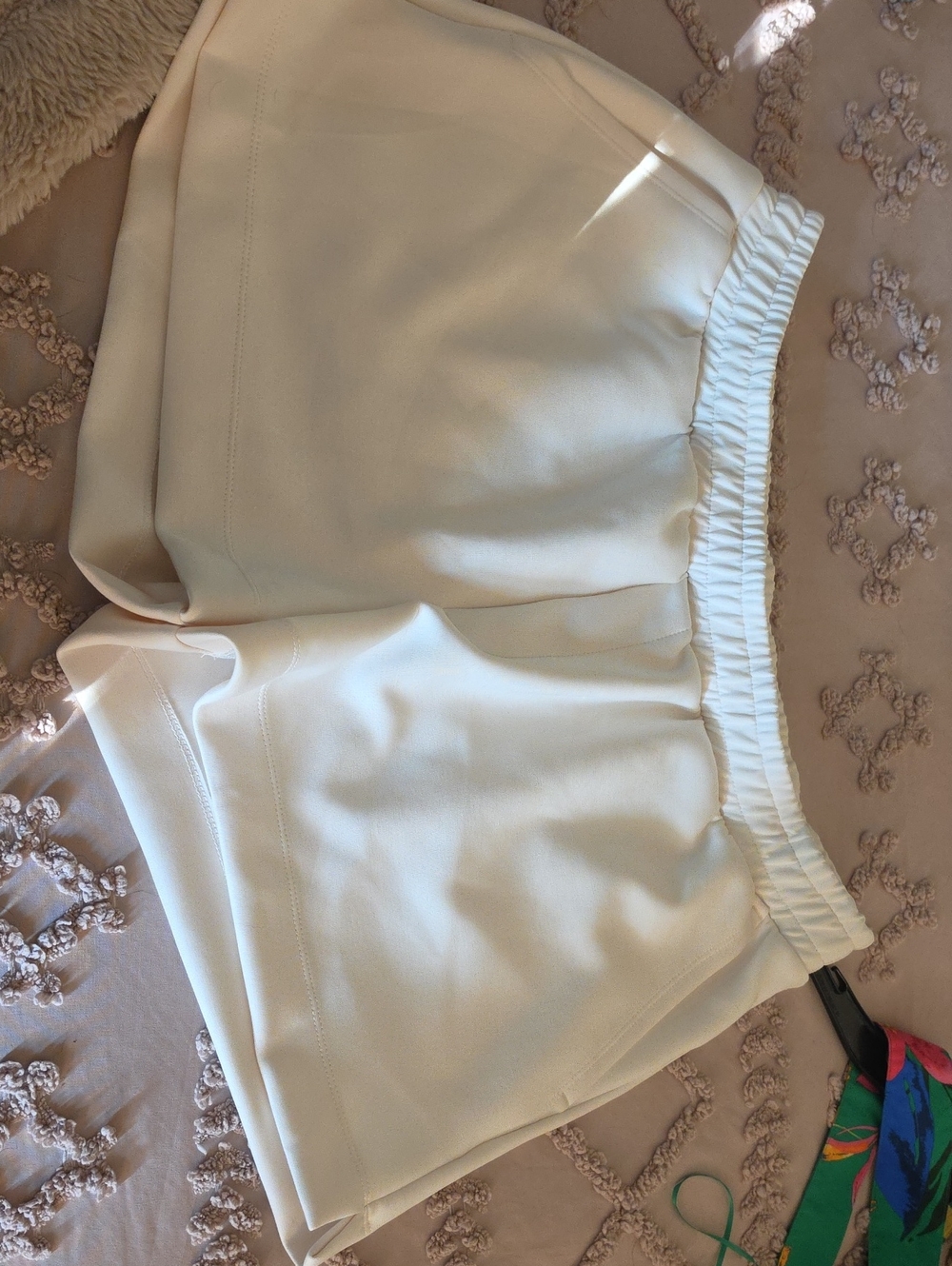 a new day Cream High-Waist Elastic Waistband Shorts
